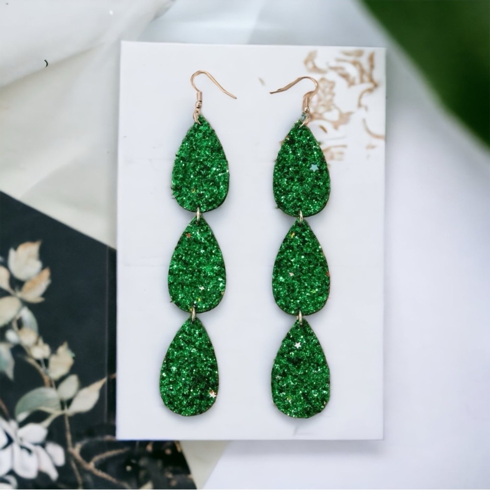 Dazzling Green Glitter Dangle Earrings  Your Lucky Charm Nwt